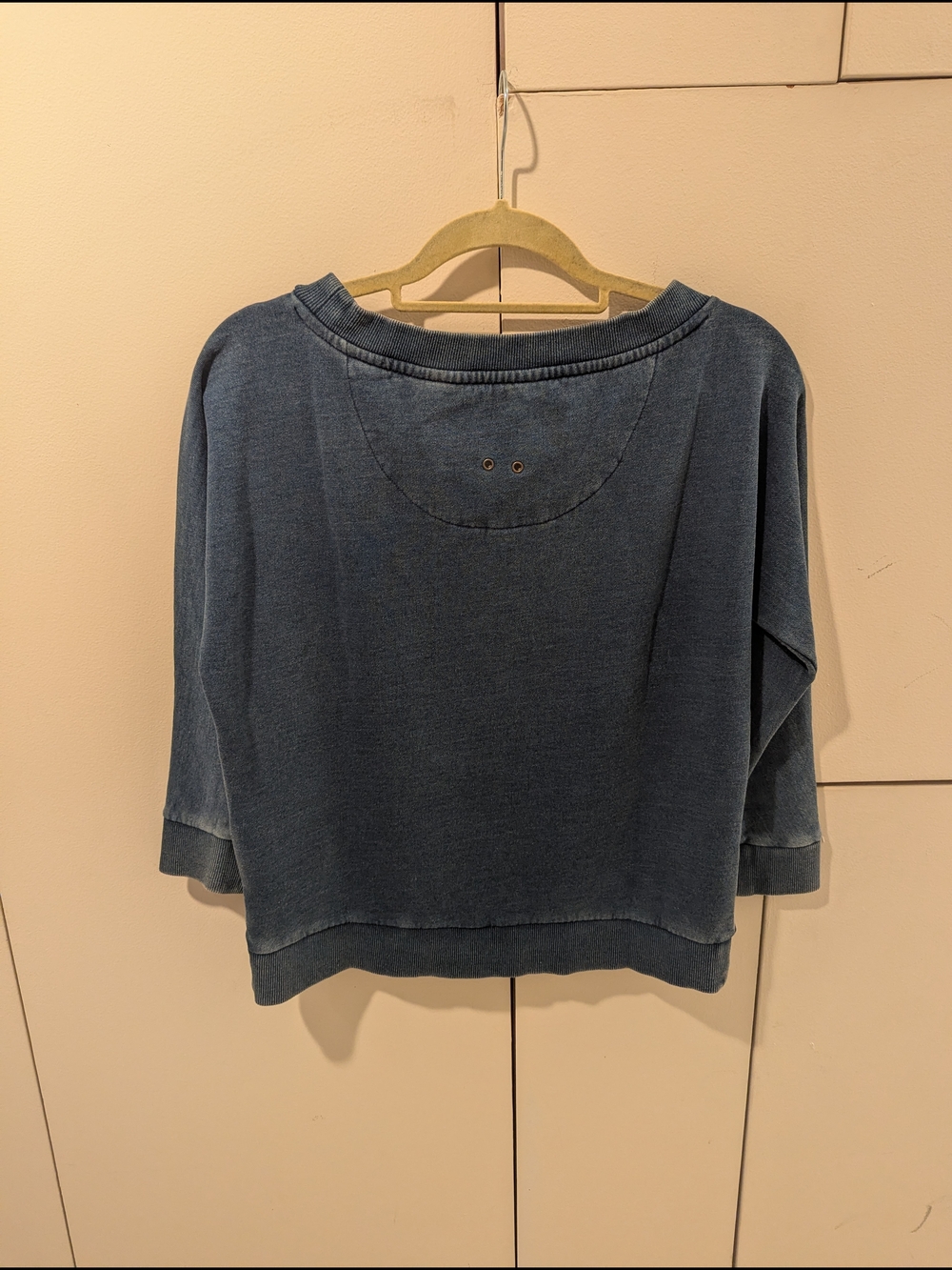 NWT Iowa State University Cyclones Women's Blue Graphic Sweatshirt Size L - Picture 6 of 6
